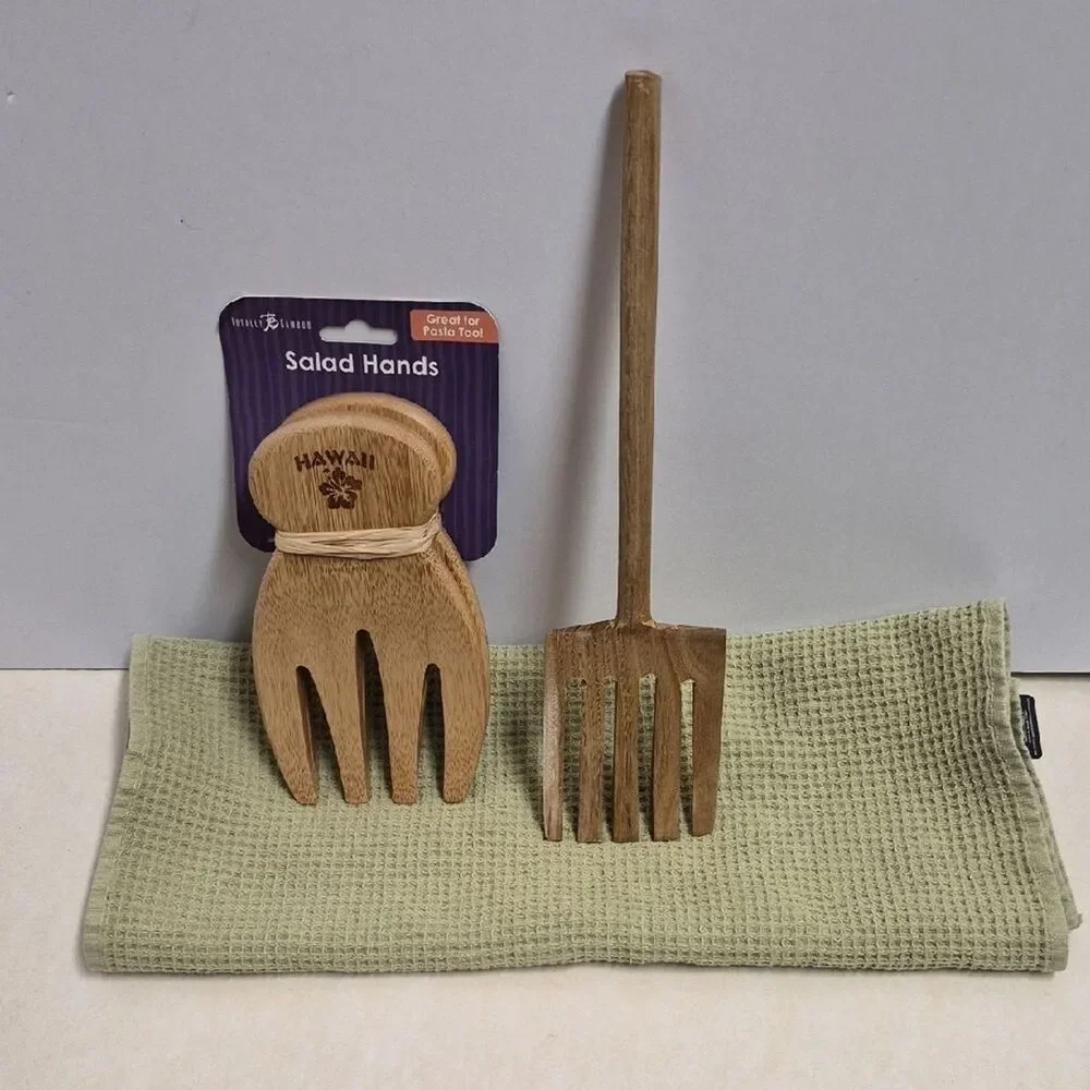 4 Pc Natural Bamboo & Wood Kitchen Set - 2 Salad Hands, Fork & Dish towel NWT